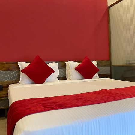 Theory9 Premium Service Apartments Khar Bombaim Exterior foto